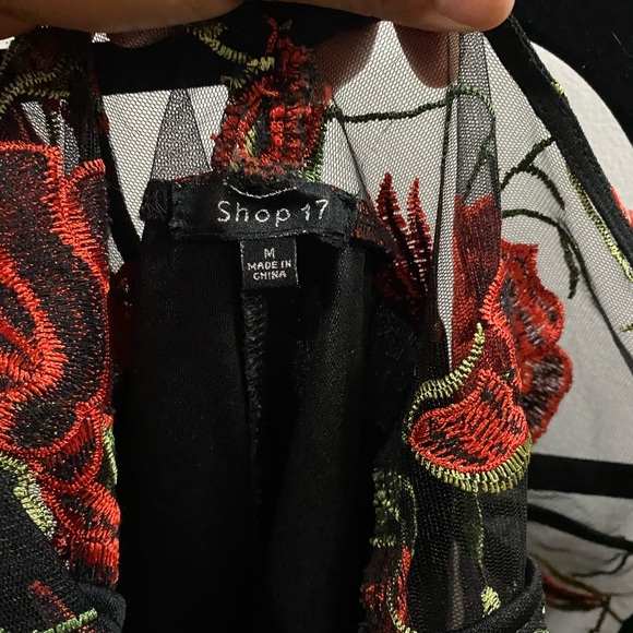 Floral romper - Picture 3 of 3